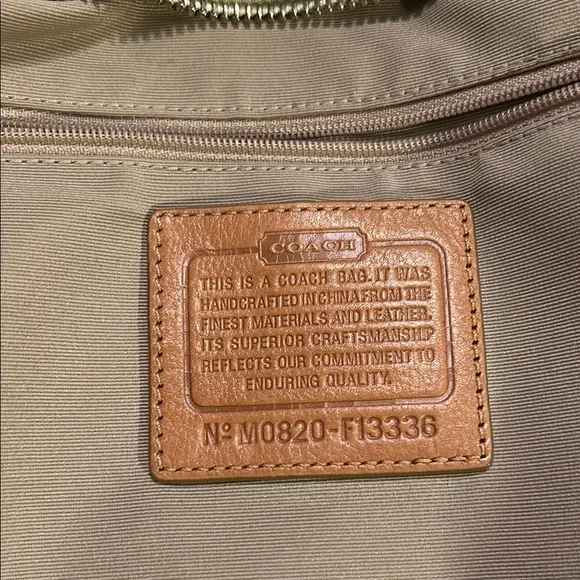 COACH F13336 Hampton Hobo Bag (2008)